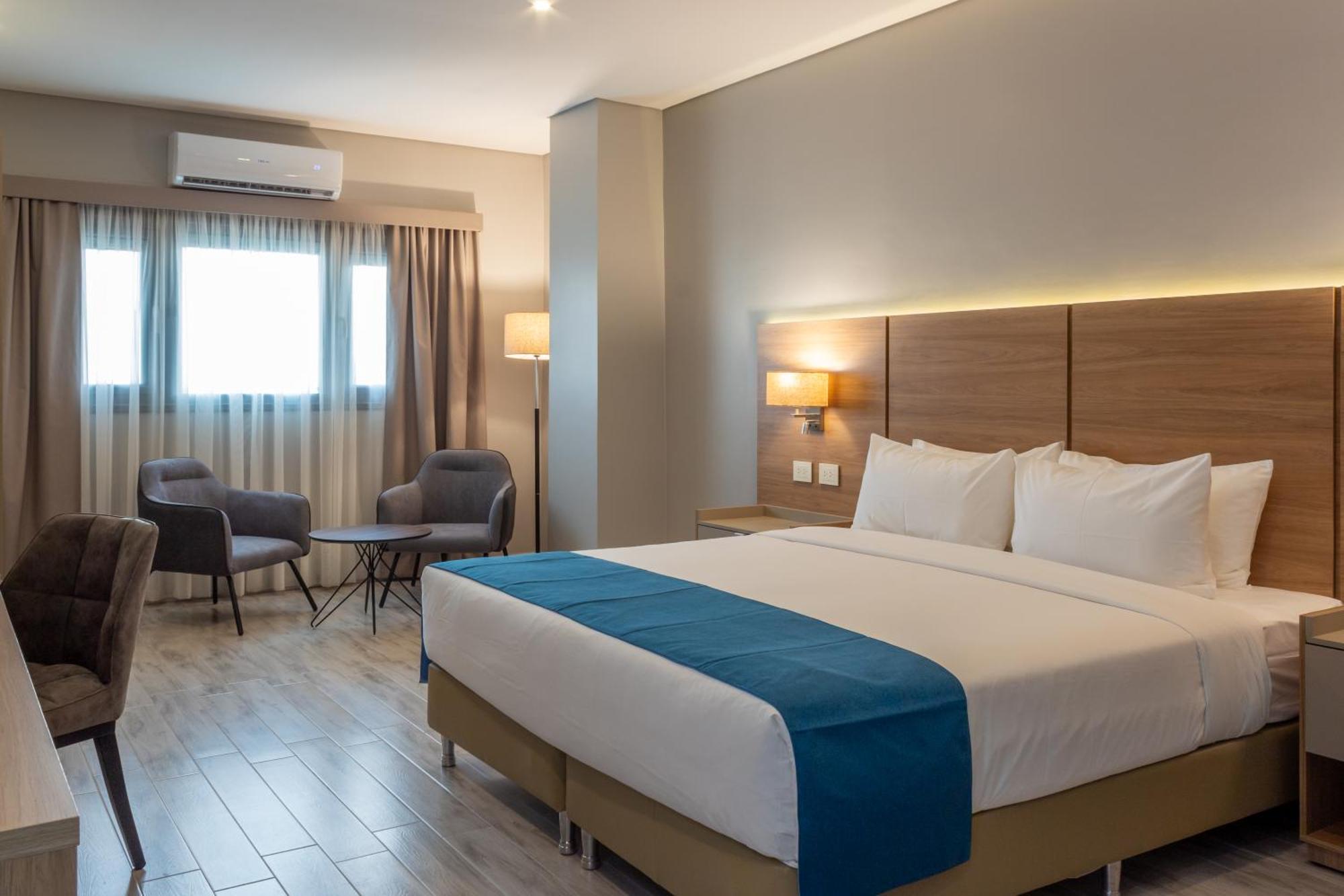 Tryp By Wyndham Asuncion Hotel Eksteriør billede