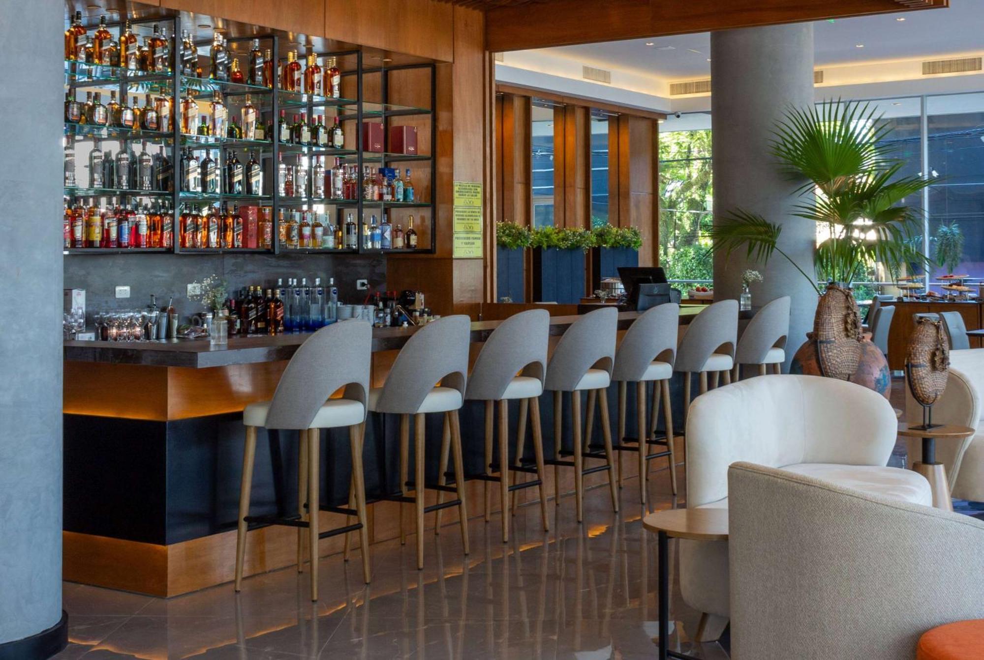Tryp By Wyndham Asuncion Hotel Eksteriør billede