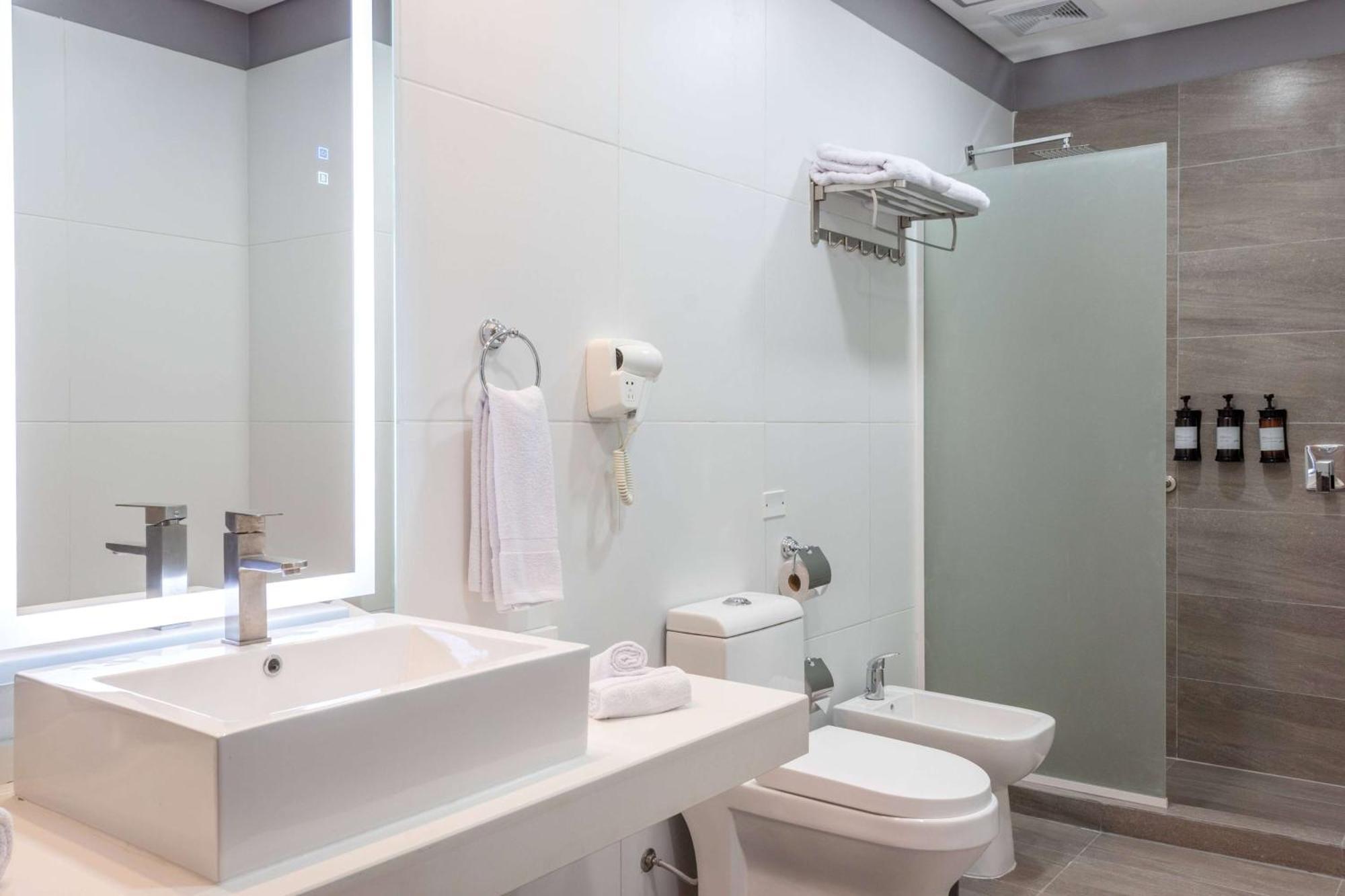 Tryp By Wyndham Asuncion Hotel Eksteriør billede
